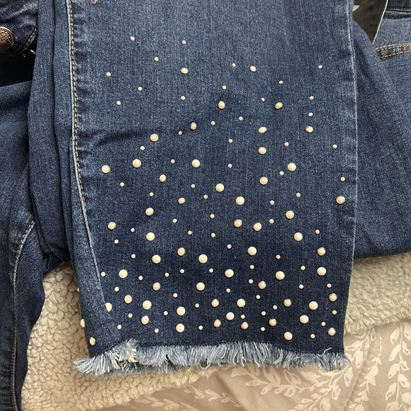 Worn once jeans - Picture 3 of 3